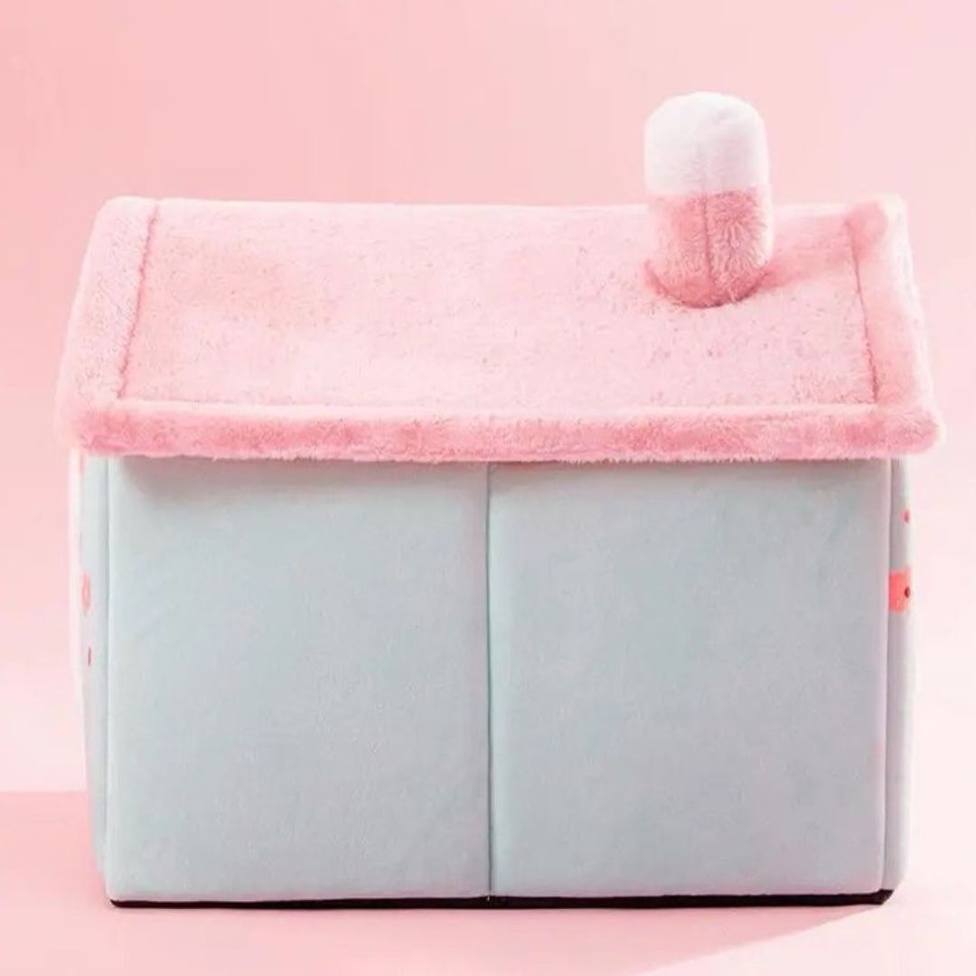 Plush Foldable House - Cherry + Free Blanket